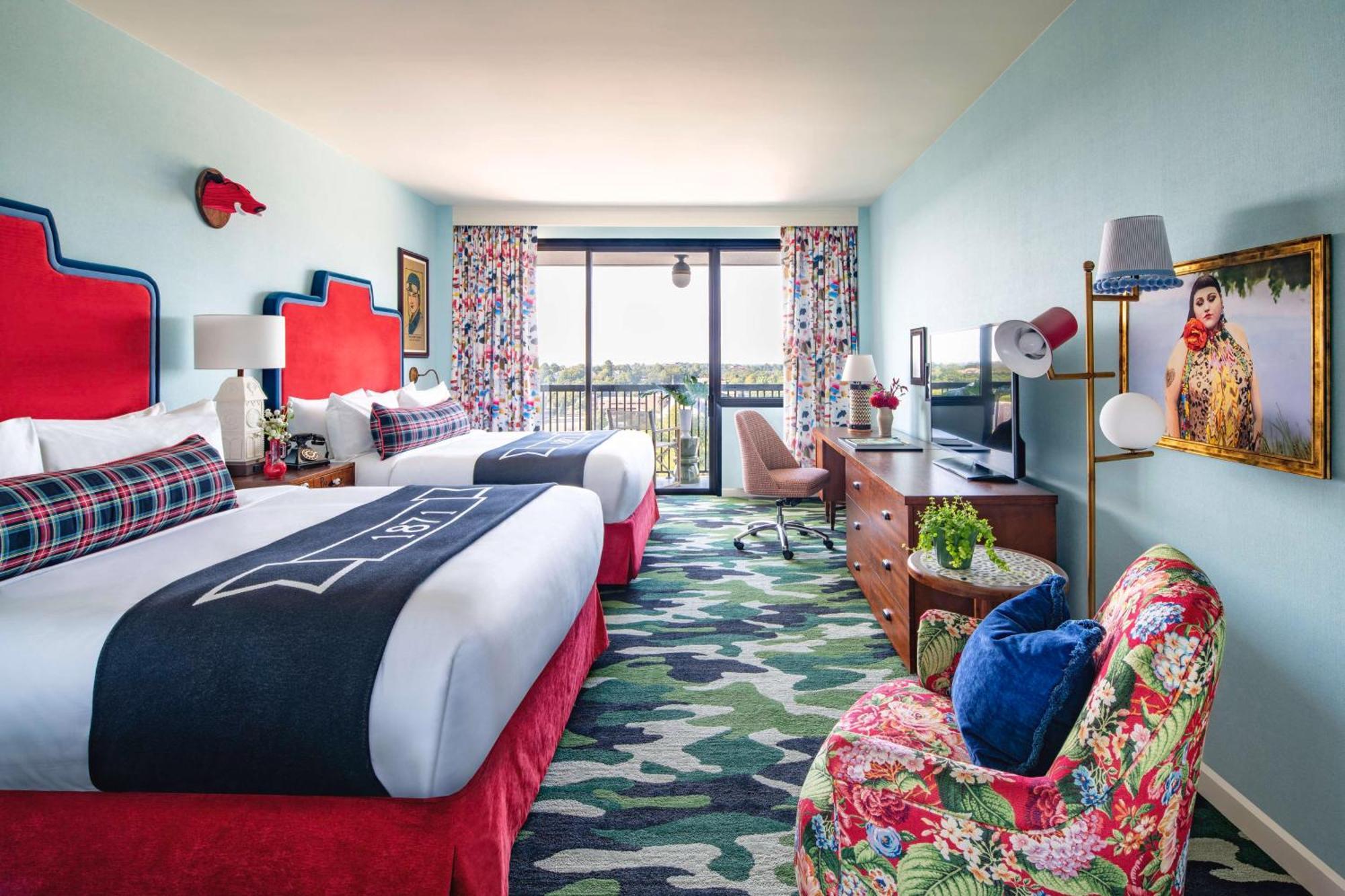 Graduate Queen Room with Two Queen Beds and Balcony,1605389747:JPEG